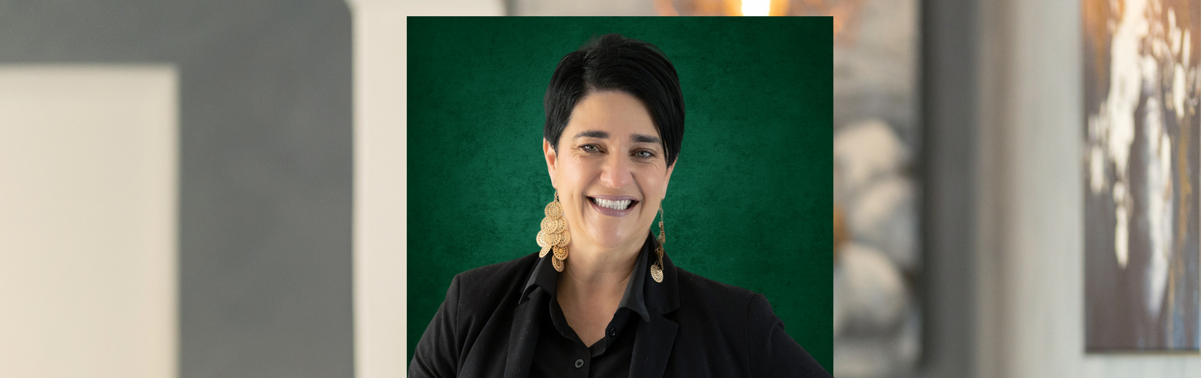 Your local property sales and rentals specialist in Boschenmeer Golf Estate, Paarl, Pearl Valley Golf and Country Estate, Val de Vie Estate