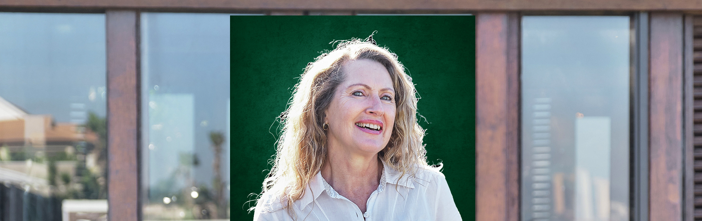 Your local property sales and rentals specialist in Amanzimtoti, Astra Park, Athlone Park, Doon Heights, Doonside, Illovo Beach, Illovo Glen, Kingsburgh, Lovu, St Winifreds, Warner Beach