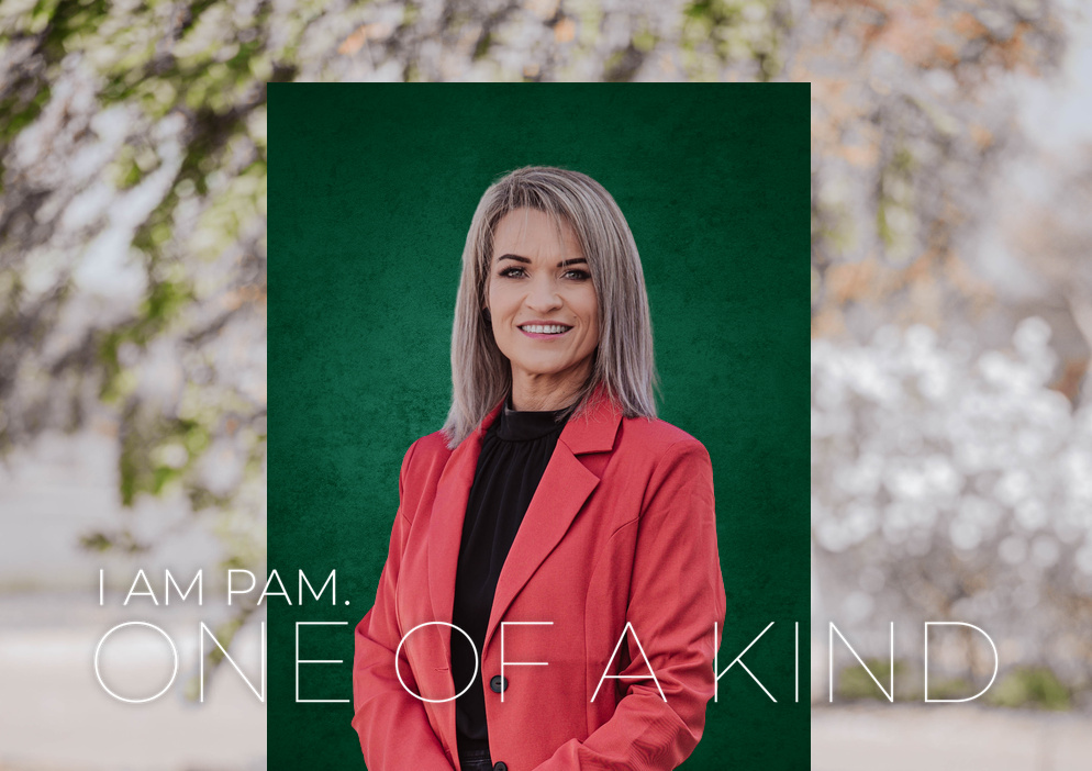 Elana Bosch, your trusted property expert in the Pam Golding PropertiesCentral North West office.