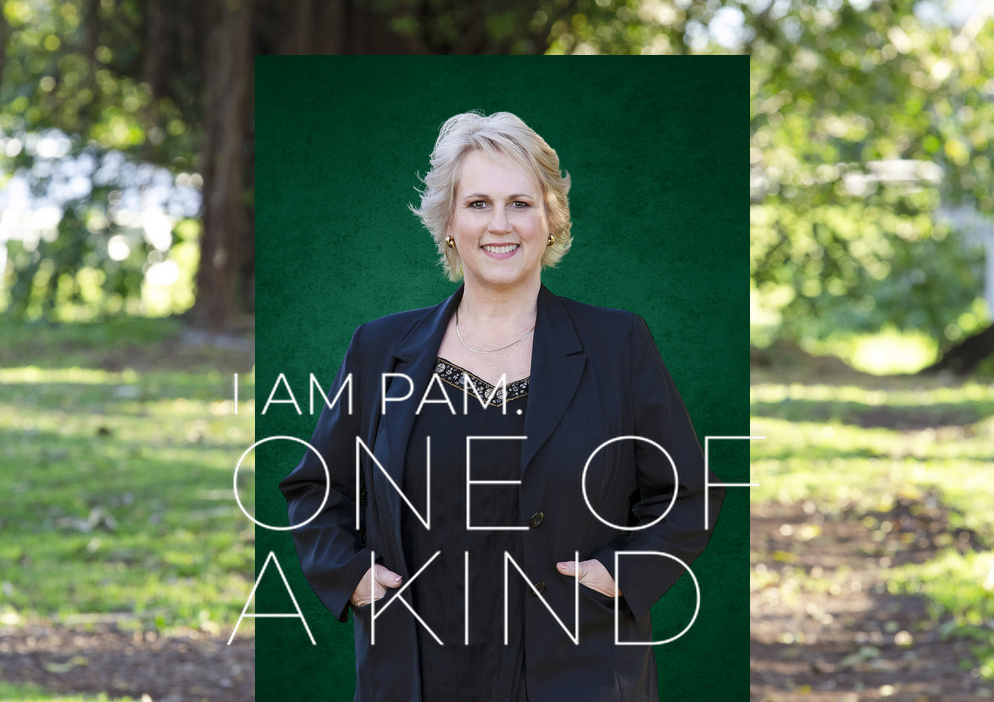 Bev Hoog, your trusted property expert in the Pam Golding PropertiesGqeberha (Port Elizabeth) office.