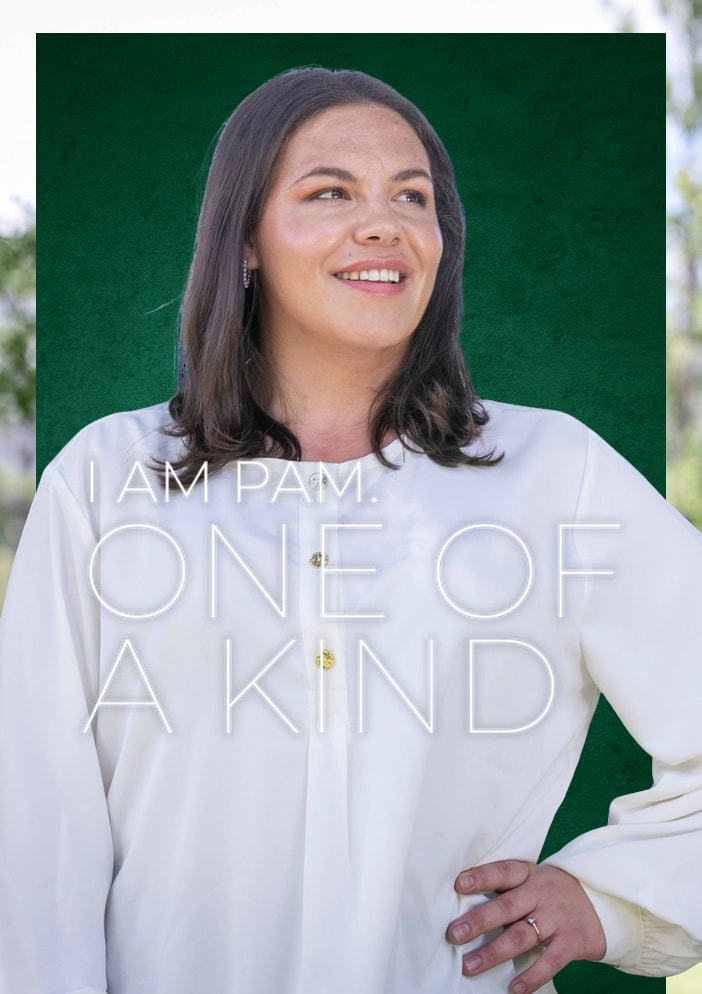 Jade Lloyd, your trusted property expert in the Pam Golding PropertiesKokstad office.