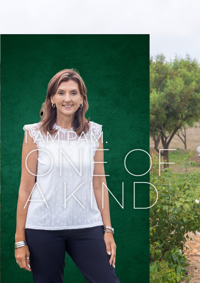 Inelia Loots, your trusted property expert in the Pam Golding PropertiesMossel Bay office.