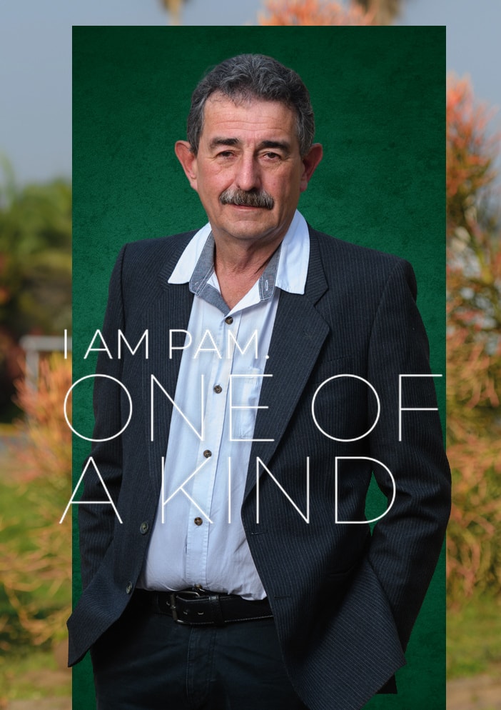 Noel Molyneaux, your trusted property expert in the Pam Golding PropertiesPort Edward office.