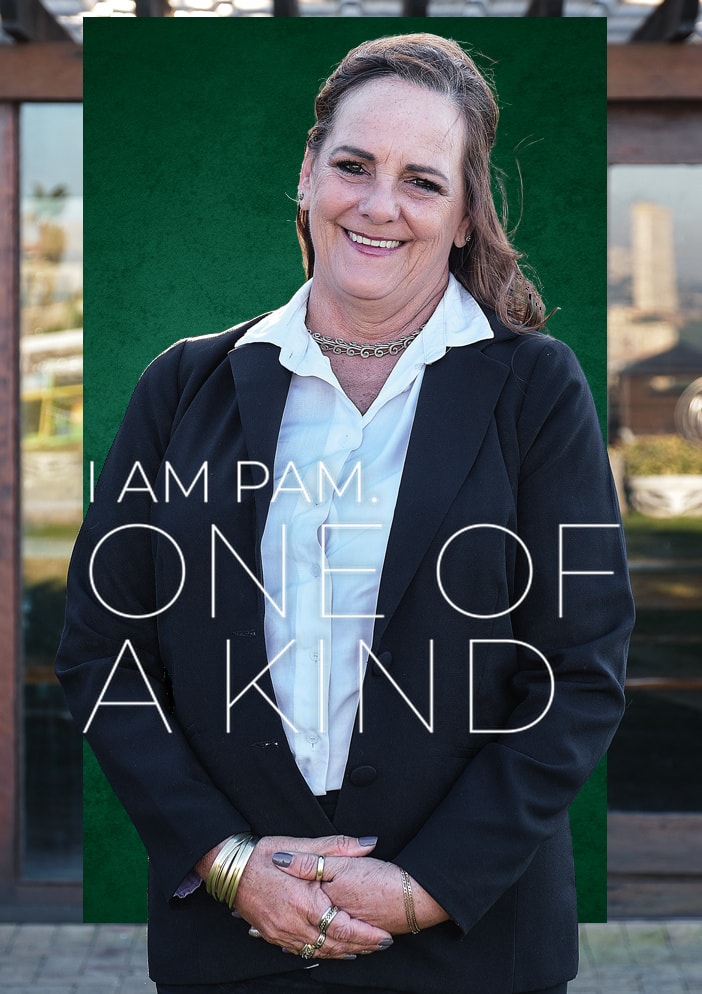 Beverley Roode, your trusted property expert in the Pam Golding PropertiesAmanzimtoti office.