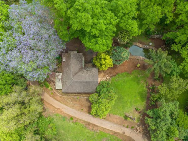 6720 m&sup2; residential vacant land for sale in Hillcrest (Upper Highway)