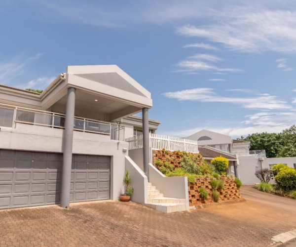 3 Bedroom Apartment For Sale Willard Beach 1BD1641811 Pam Golding