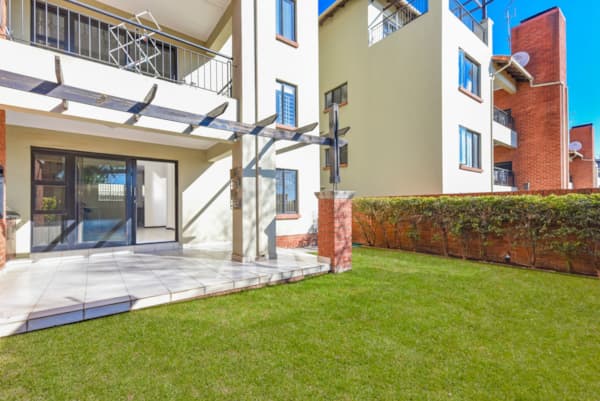 2 bedroom apartment for sale in Sunninghill